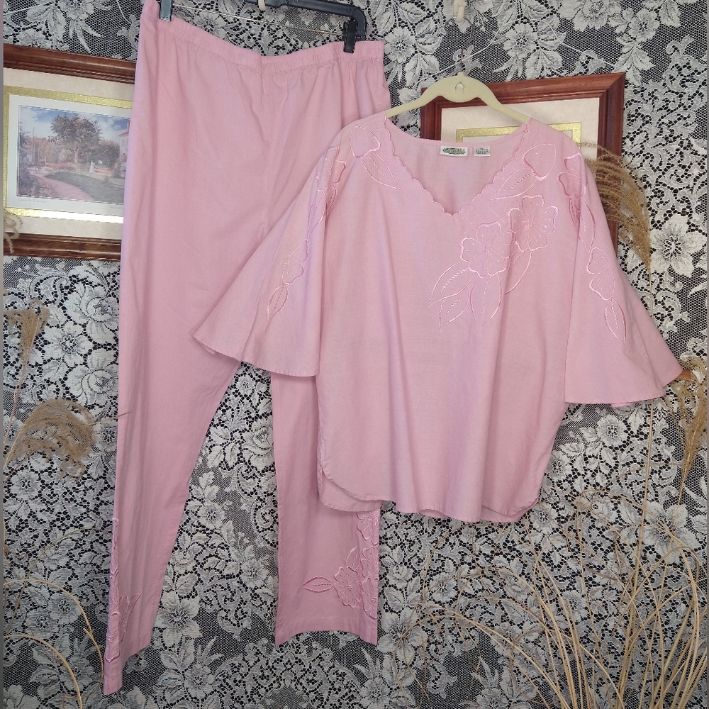 Collections ETC. light pink coordinates 100% cotton embroidery elastic waist